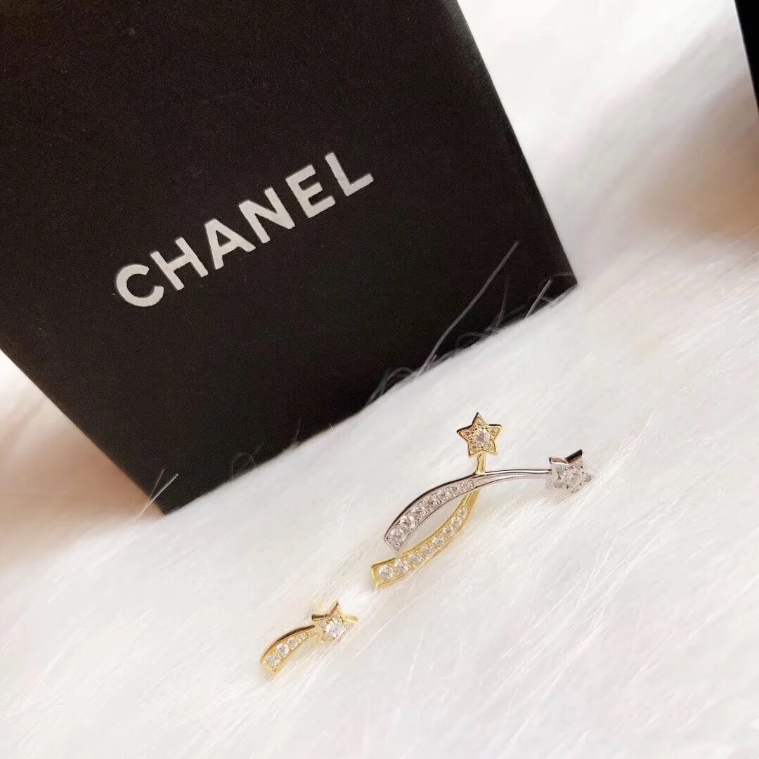 replica Chanel AB Asymmetric Mixed Metal Color Comete Earrings - H Lin Jewelry
