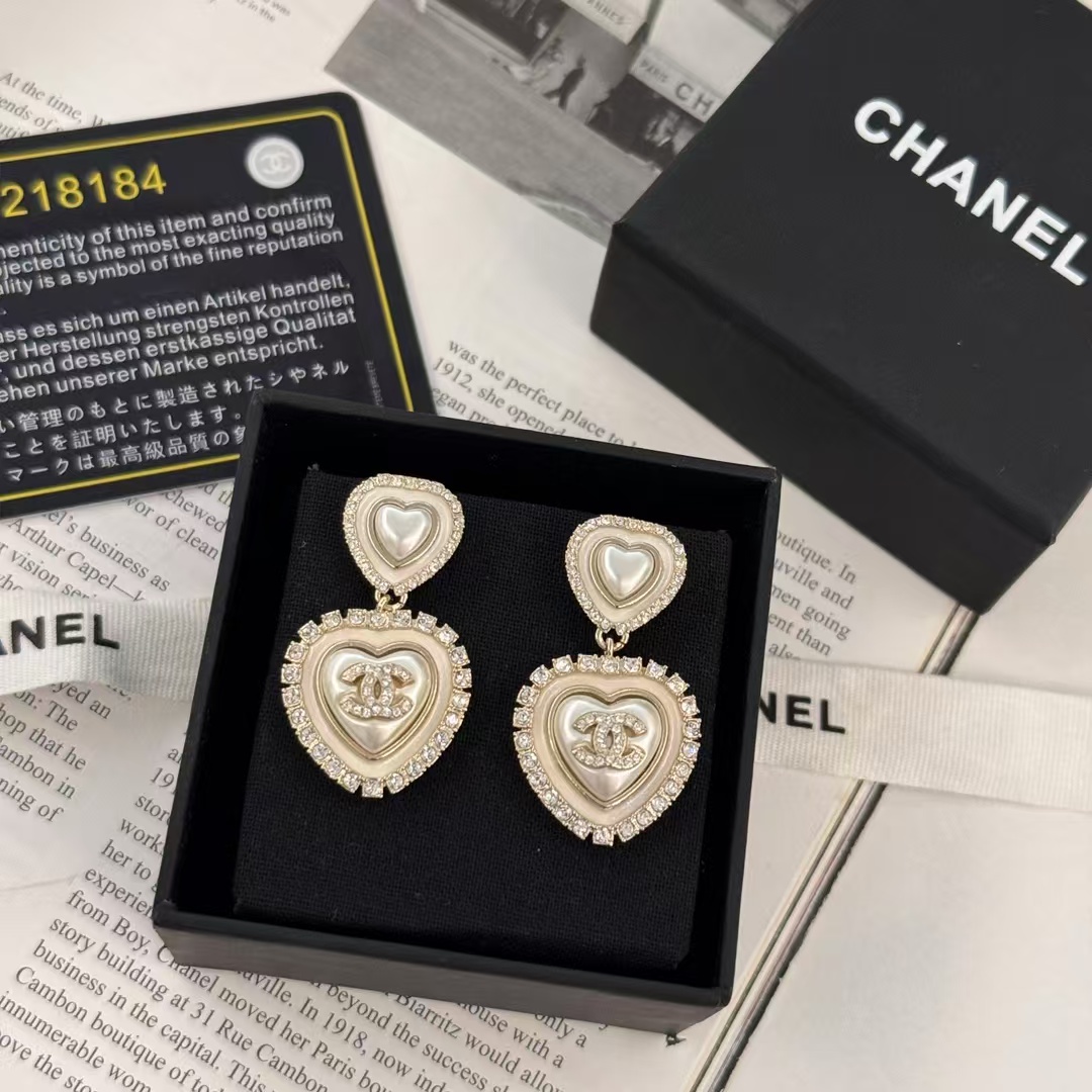 replica Chanel Two Heart Dangle Pearl Earrings - H Lin Jewelry