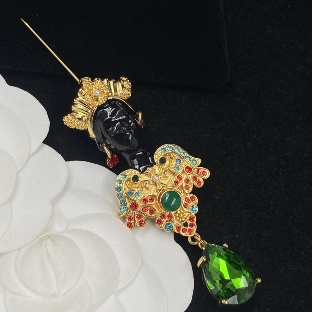replica Chanel Vintage Buddha Head Face Brooch - H Lin Jewelry