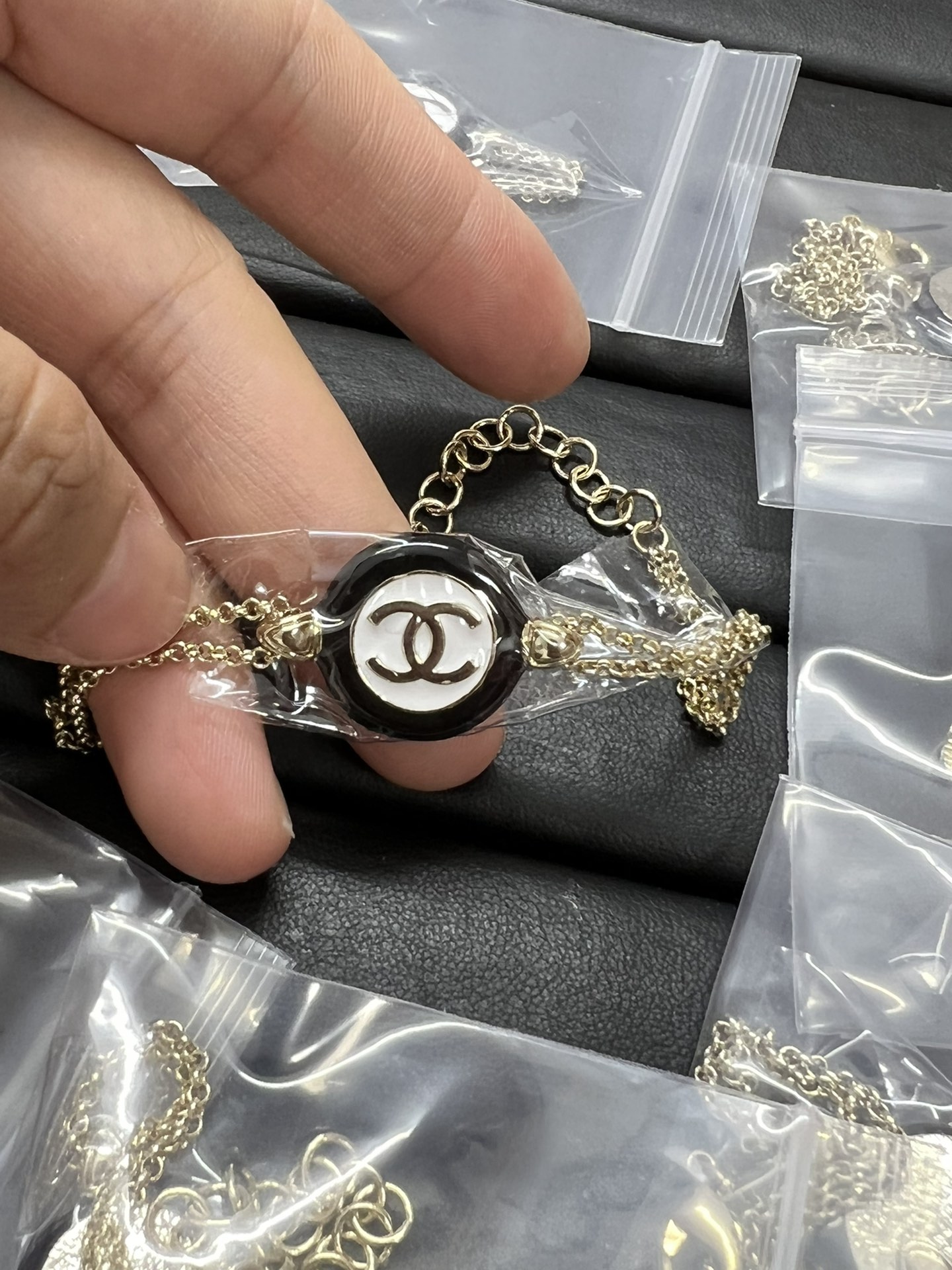 replica Chanel Two Layers Chain Black White Round CC Bracelet - H Lin Jewelry