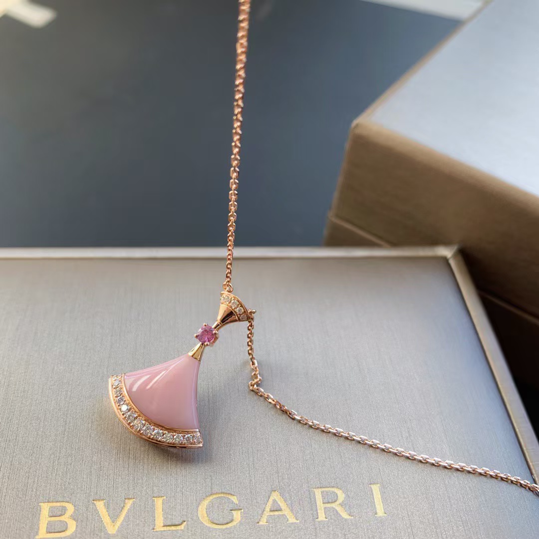 replica Bvlgari Divas' Dream Necklace - Pink - H Lin Jewelry