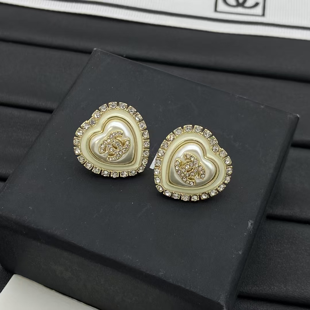 replica Chanel Strass Paved Heart Stud Earrings - H Lin Jewelry