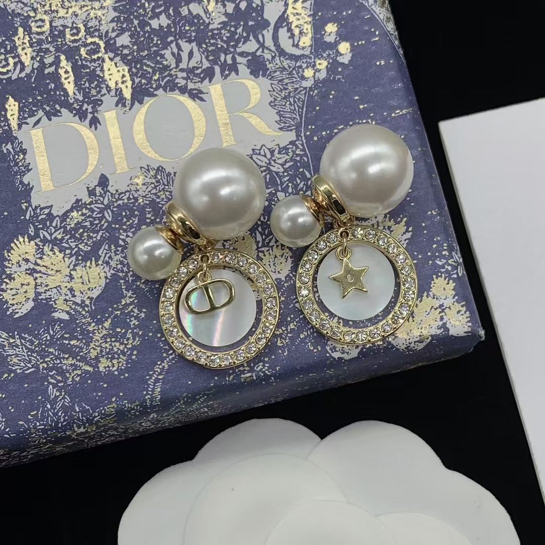 replica Dior Asymmetric Drop Charms Pearl Earrings - H Lin Jewelry