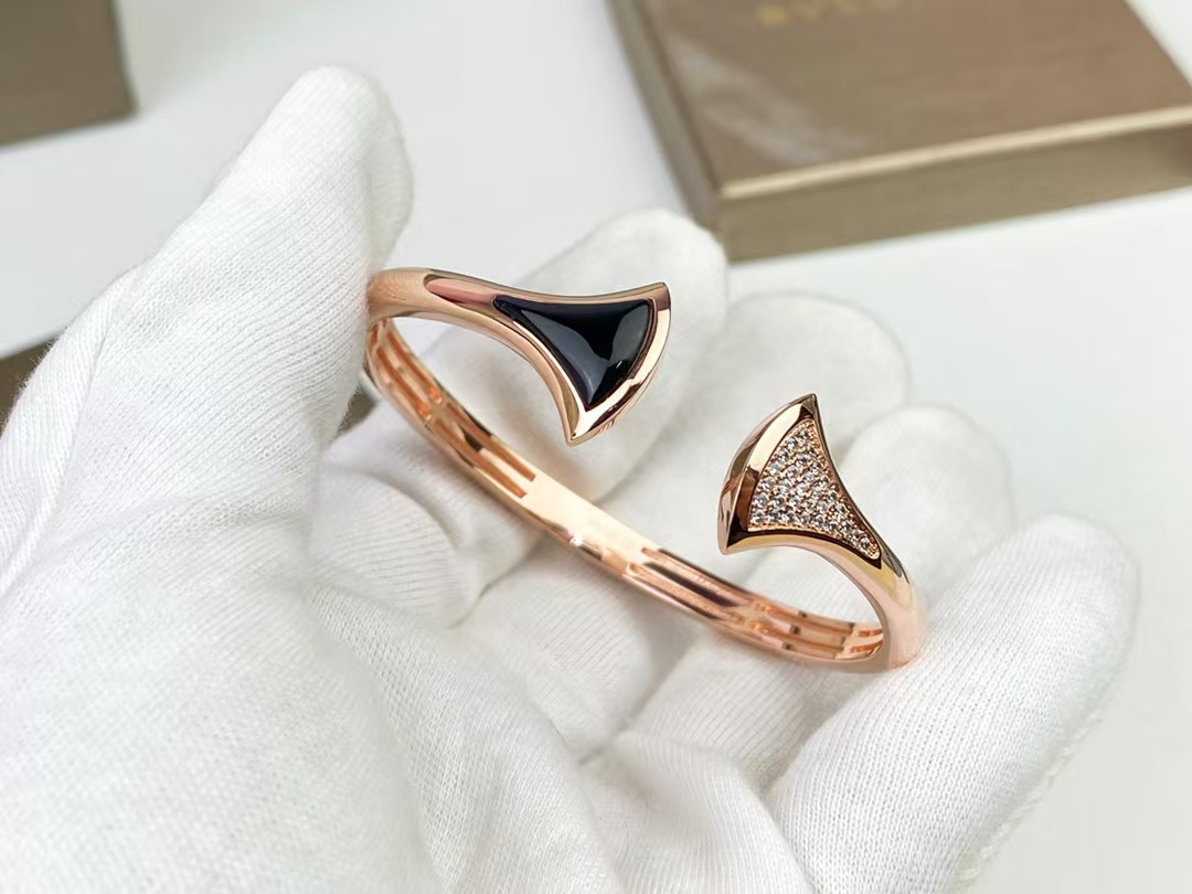 replica Bvlgari Divas’ Dream Open Cuff Bangle Bracelet - H Lin Jewelry