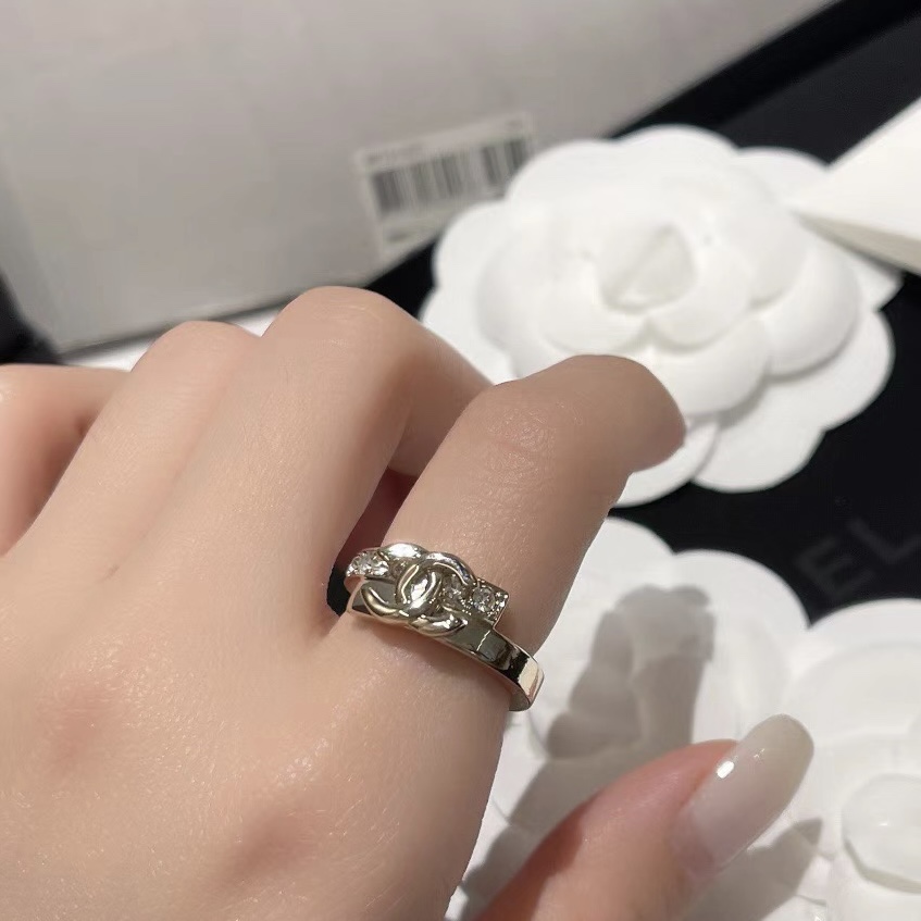 replica Chanel Two Row Staggered Ring - H Lin Jewelry