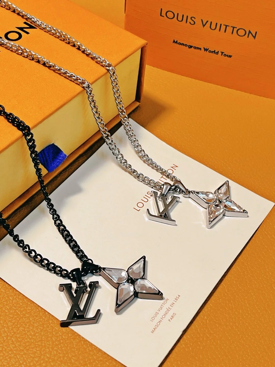 replica Louis Vuitton Unisex Clover LV Charm Necklace - H Lin Jewelry