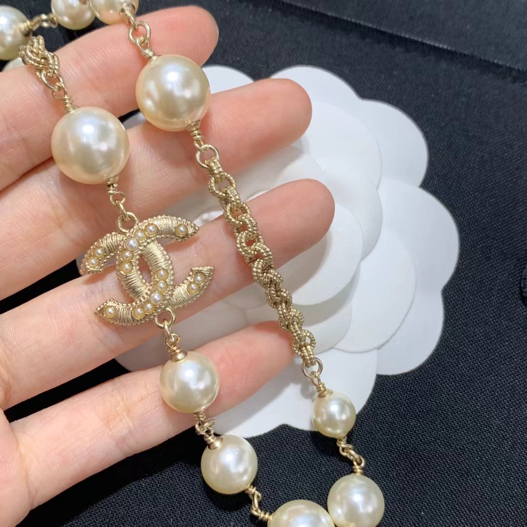 replica Chanel Double C  Pearl Choker Necklace - H Lin Jewelry