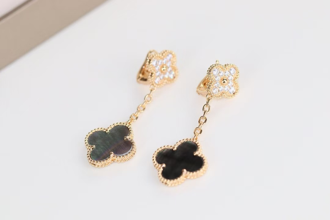 replica Van Cleef & Arpels Grey Mother of Pearl Magic Alhambra Earrings 2 Motifs - H Lin Jewelry