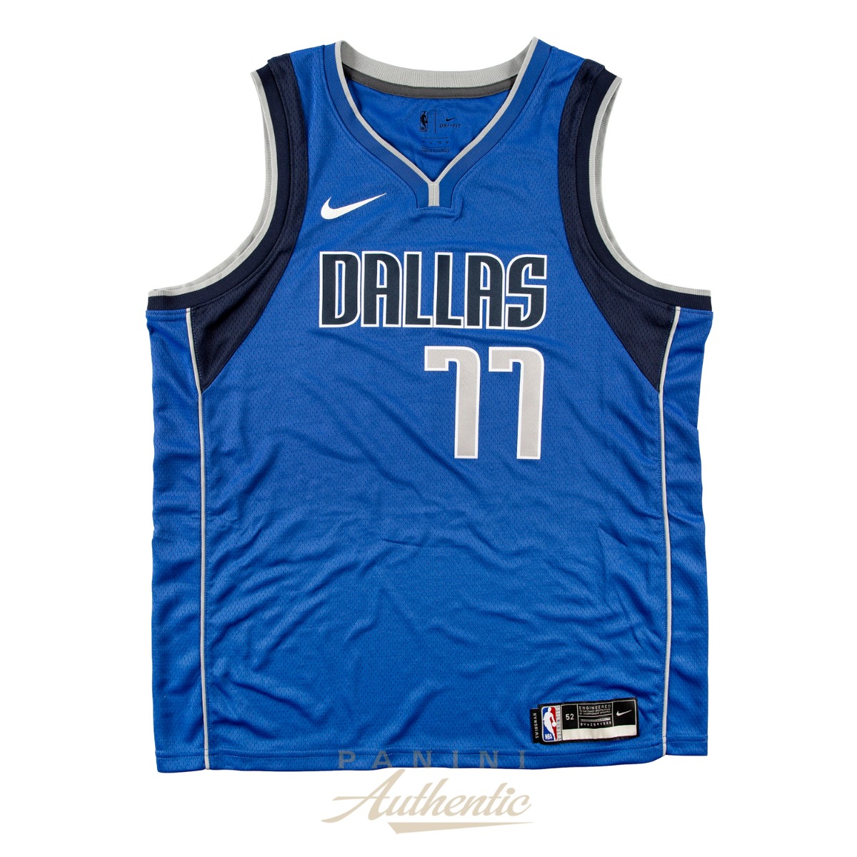 Luka Doncic Autographed Dallas Mavericks Royal Blue Swingman Jersey with