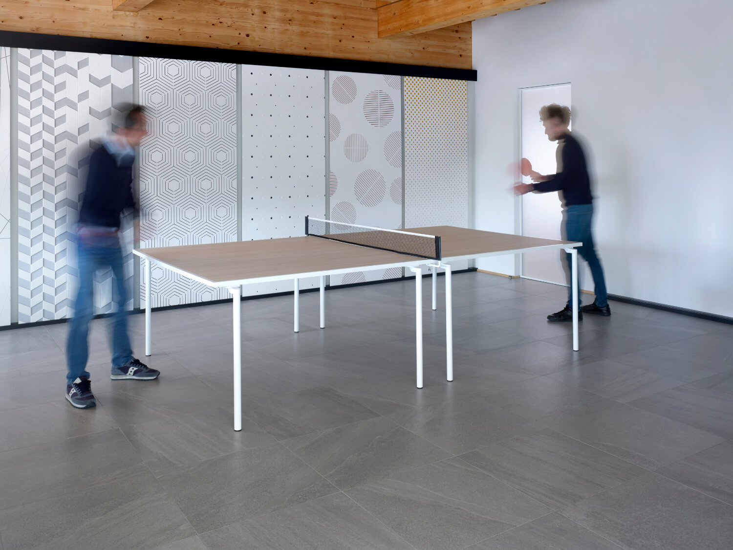 Spider Convertible Table Tennis & Desk