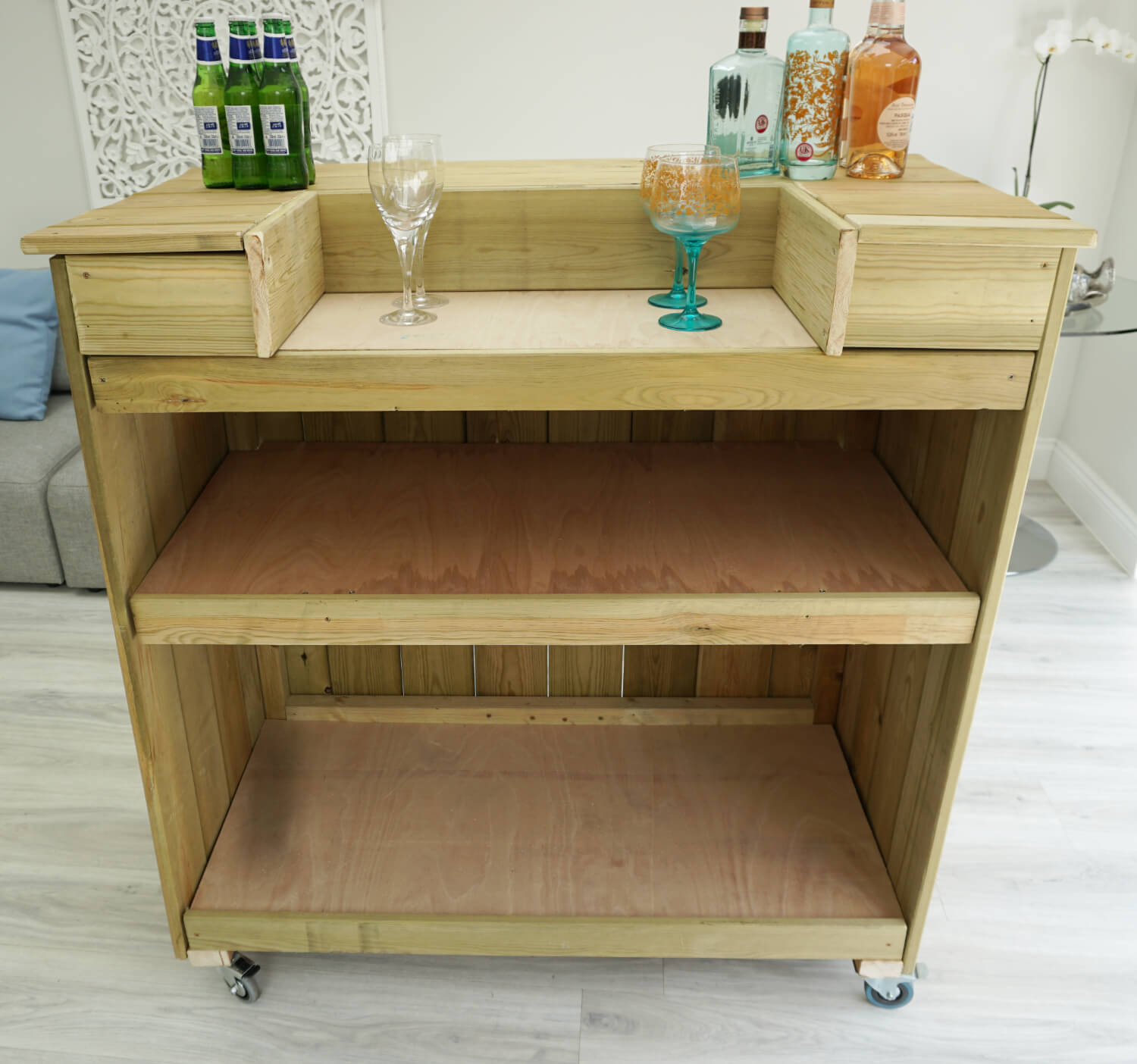 Diamond Indoor Home Bar
