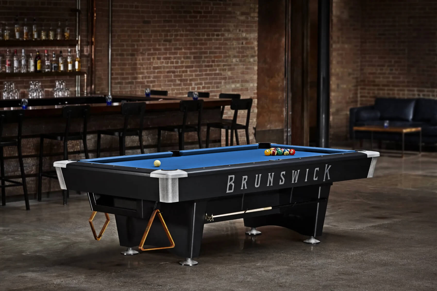 Brunswick Black Wolf Pro Gully Slate Bed Pool Table