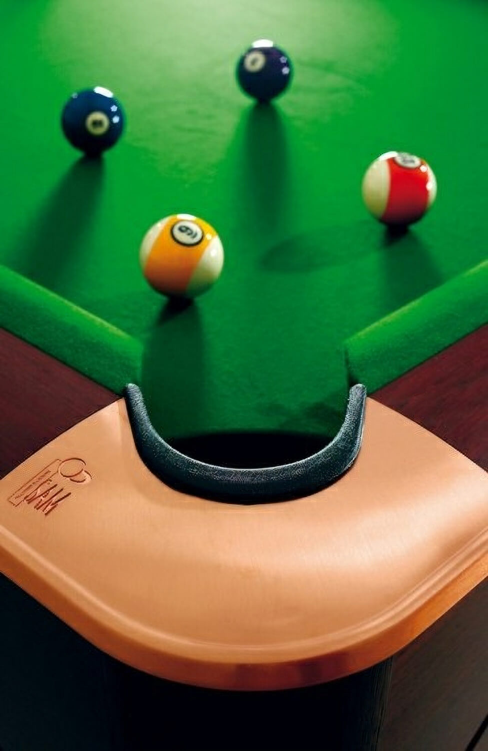 Royal Class American Slate Bed Pool Table