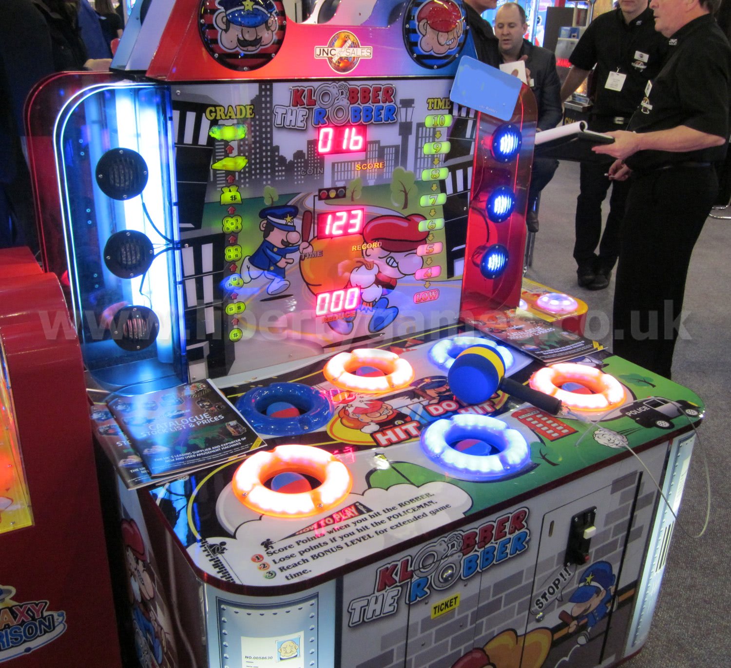 Feiloli Klobber The Robber Novelty Redemption Machine