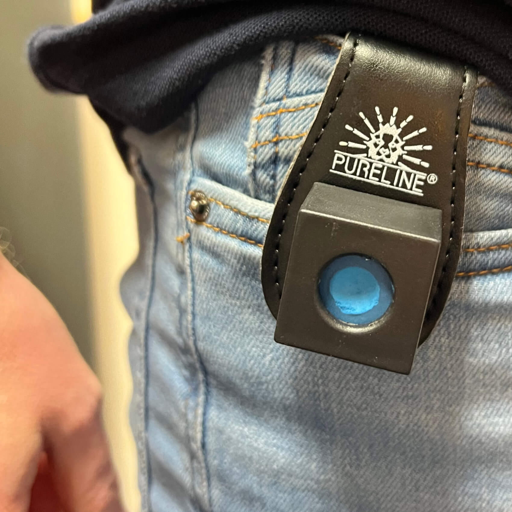 Pureline Magnetic Pool Cue Chalk Holder