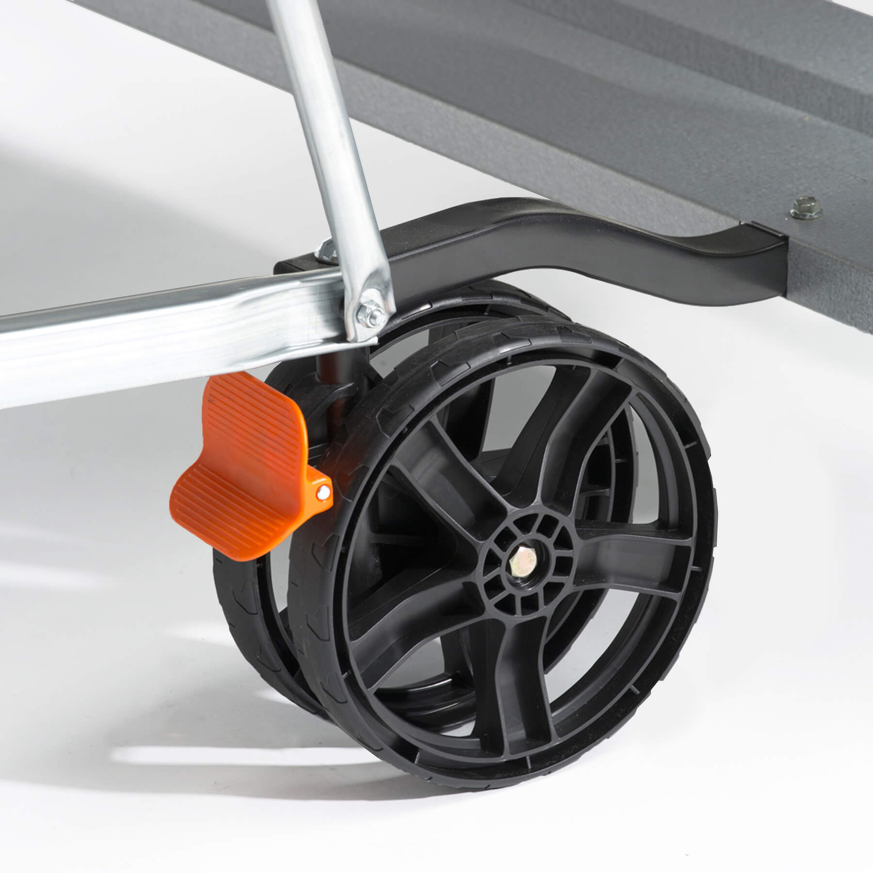 Cornilleau 540M Proline Rollaway Outdoor Tennis Table