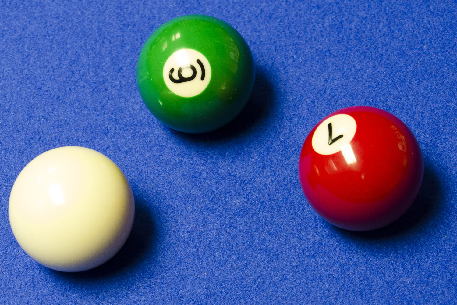 Strikeworth 2'' Spots & Stripes Pool Balls