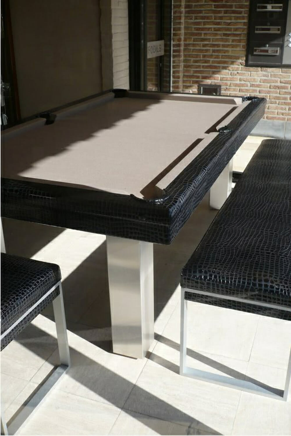 Billard Toulet Leather Patent Slate Bed Snooker Table