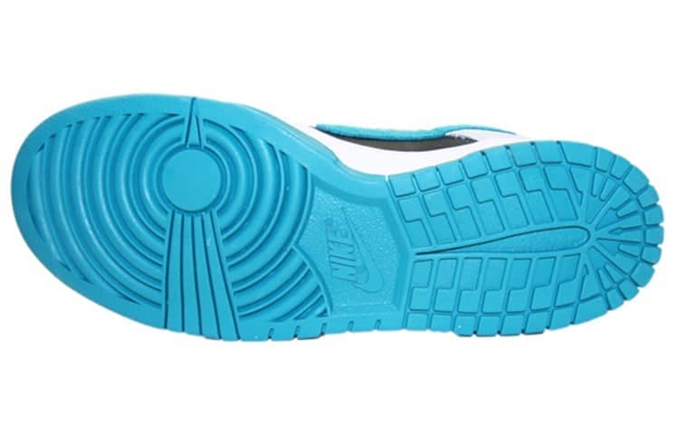 Nike Dunk Low Pro SB  Chrome Ball Incident - Nike Dunk Low Pro SB  Chrome Ball Incident - Yeezy Boost 350