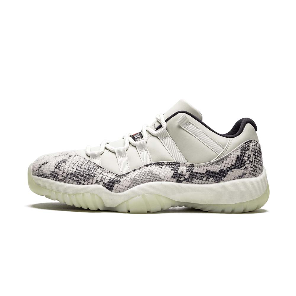 Air Jordan 11 Retro Low Snakeskin Light Bone - Air Jordan 11 Retro Low Snakeskin Light Bone - Yeezy Boost 350