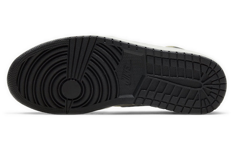 Air Jordan 1 Mid  Camo - Air Jordan 1 Mid  Camo - Yeezy Boost 350