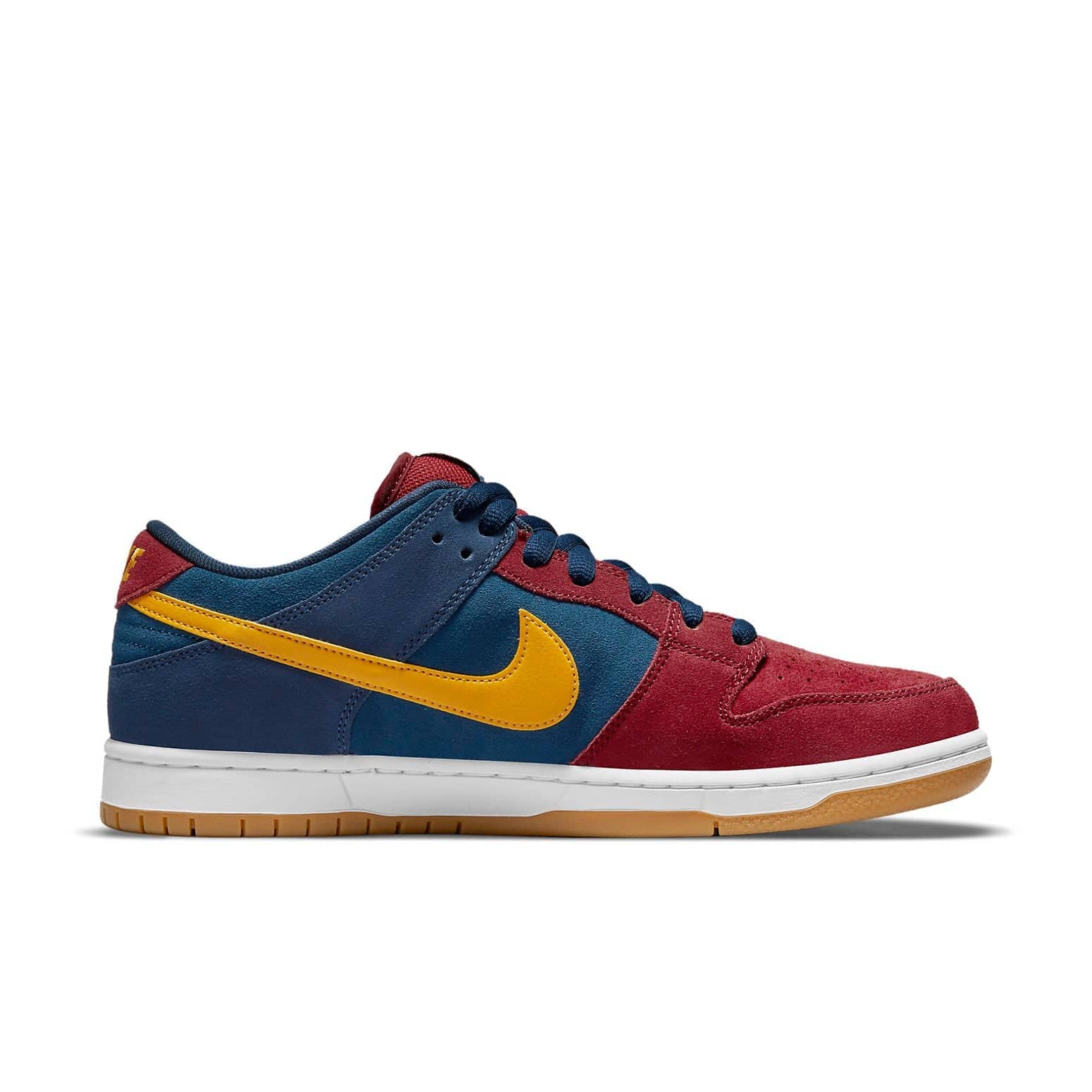 Nike SB Dunk Low  Catalonia - Nike SB Dunk Low  Catalonia - Yeezy Boost 350