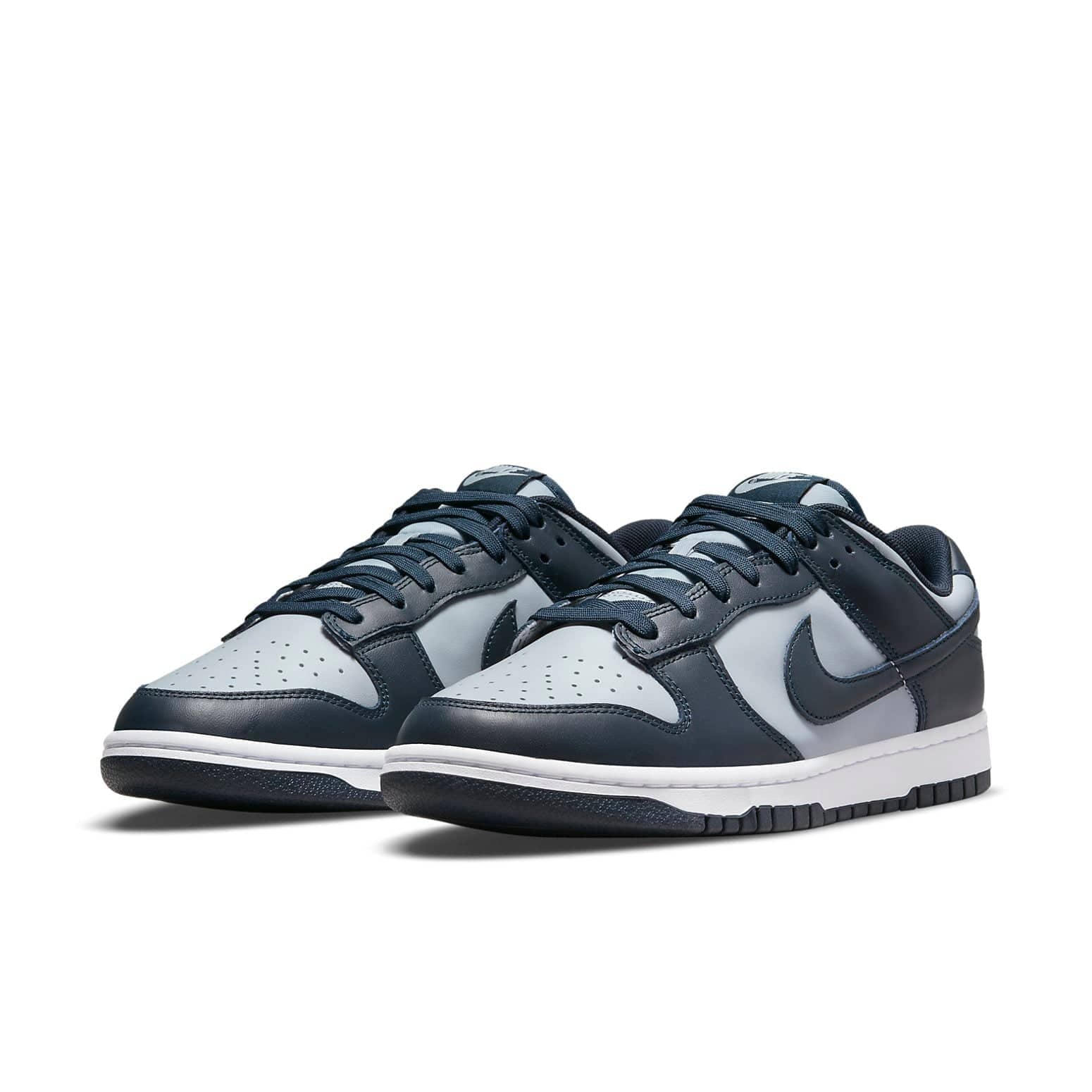 Nike Dunk Low  Georgetown - Nike Dunk Low  Georgetown - Yeezy Boost 350
