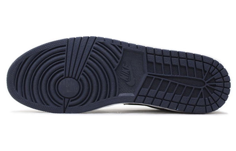 Air Jordan 1 Low Retro  Navy - Air Jordan 1 Low Retro  Navy - Yeezy Boost 350