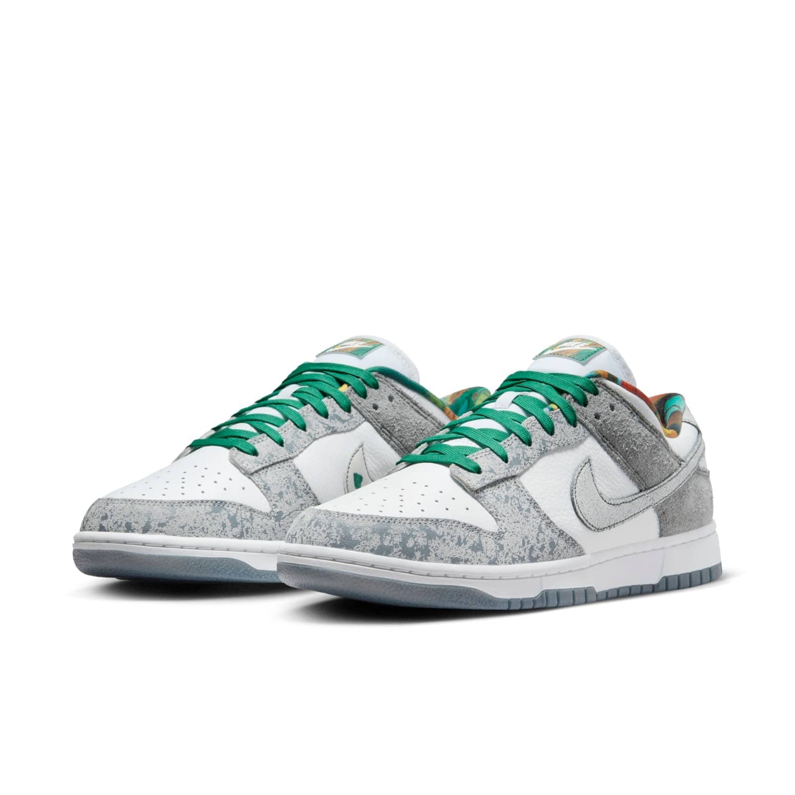 Nike Dunk Low Retro Premium  Philly - Nike Dunk Low Retro Premium  Philly - Yeezy Boost 350