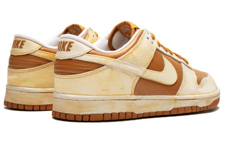 Nike Dunk Low Vintage  Dark Curry - Nike Dunk Low Vintage  Dark Curry - Yeezy Boost 350