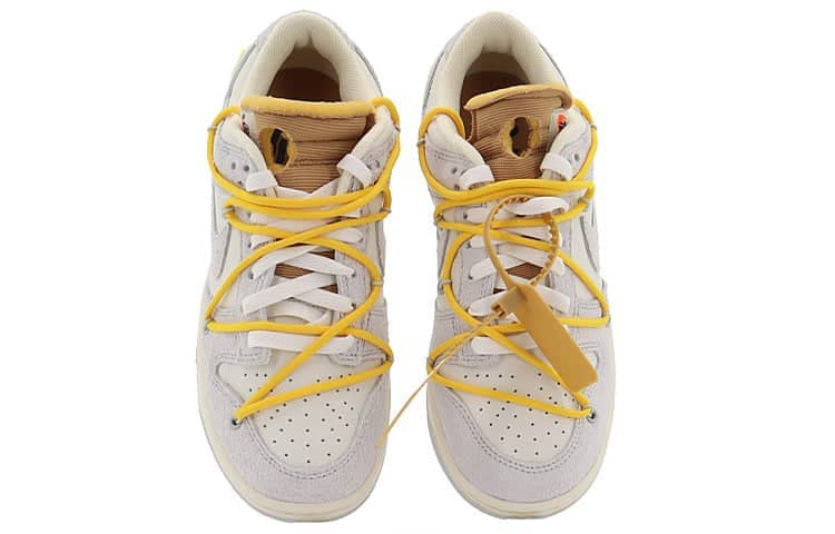 Nike x Off-White Dunk Low  Lot 39 of 50 - Nike x Off-White Dunk Low  Lot 39 of 50 - Yeezy Boost 350