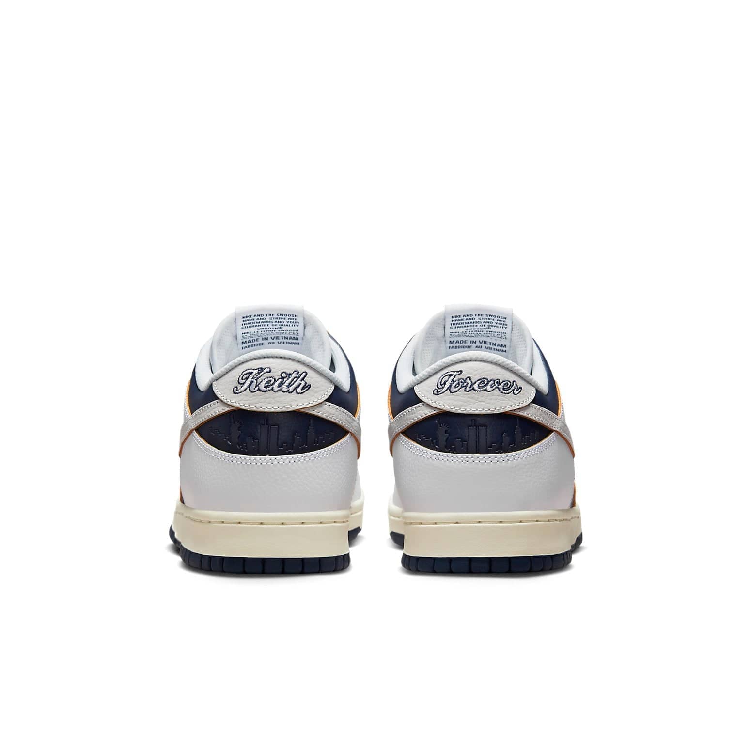 Nike x HUF SB Dunk Low  New York - Nike x HUF SB Dunk Low  New York - Yeezy Boost 350