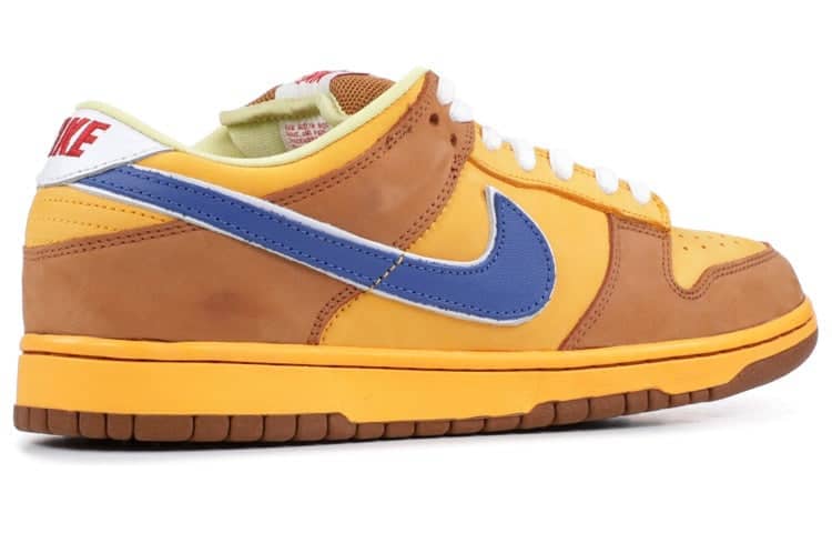 Nike SB Dunk Low Premium  Newcastle Brown Ale - Nike SB Dunk Low Premium  Newcastle Brown Ale - Yeezy Boost 350
