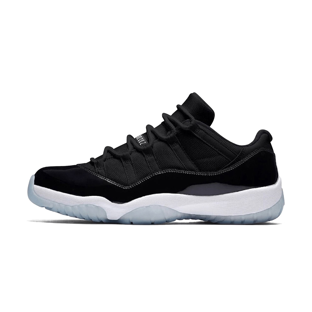 AIR JORDAN 11 LOW Space Jam - AIR JORDAN 11 LOW Space Jam - Yeezy Boost 350