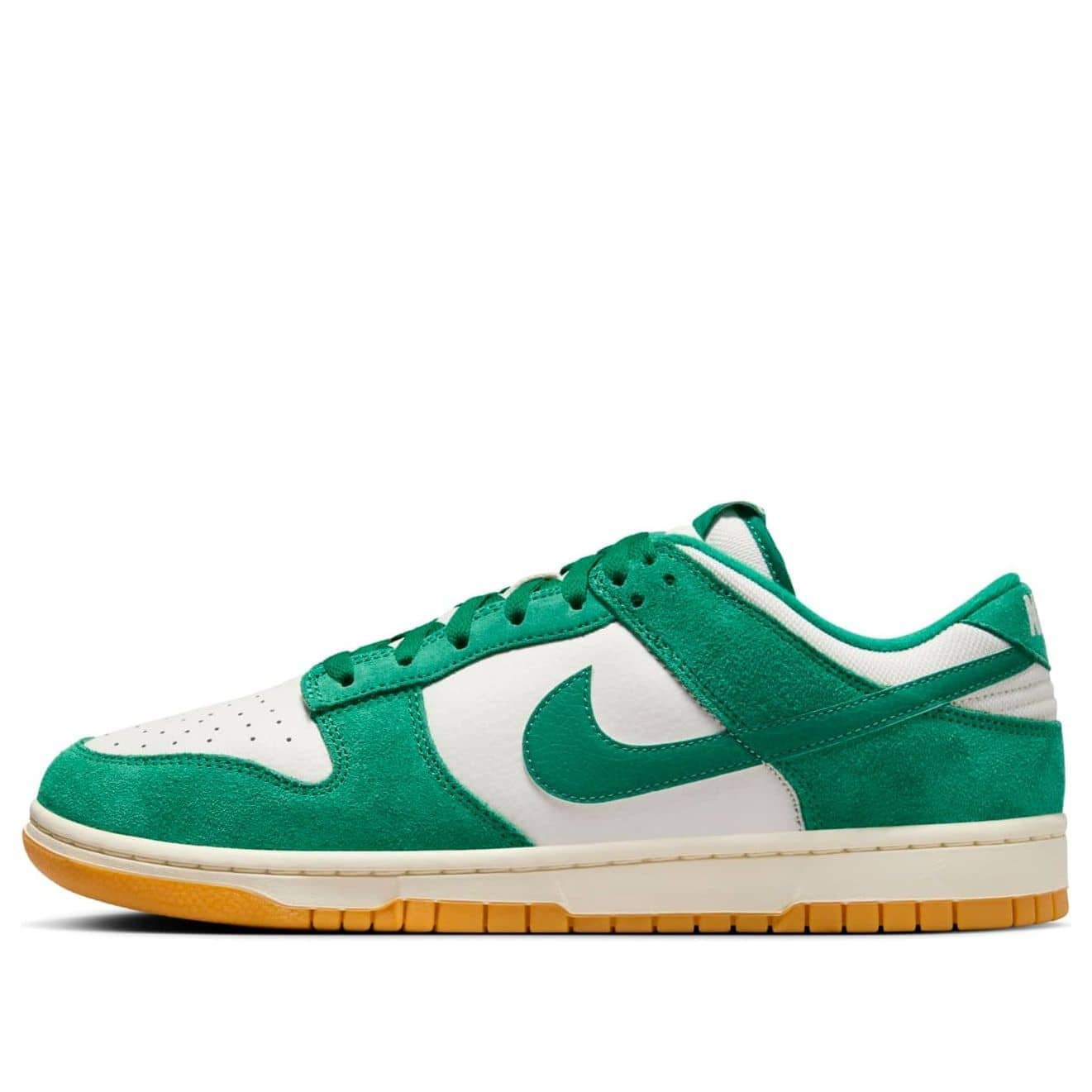 Nike Dunk Low  Malachite Gum - Nike Dunk Low  Malachite Gum - Yeezy Boost 350