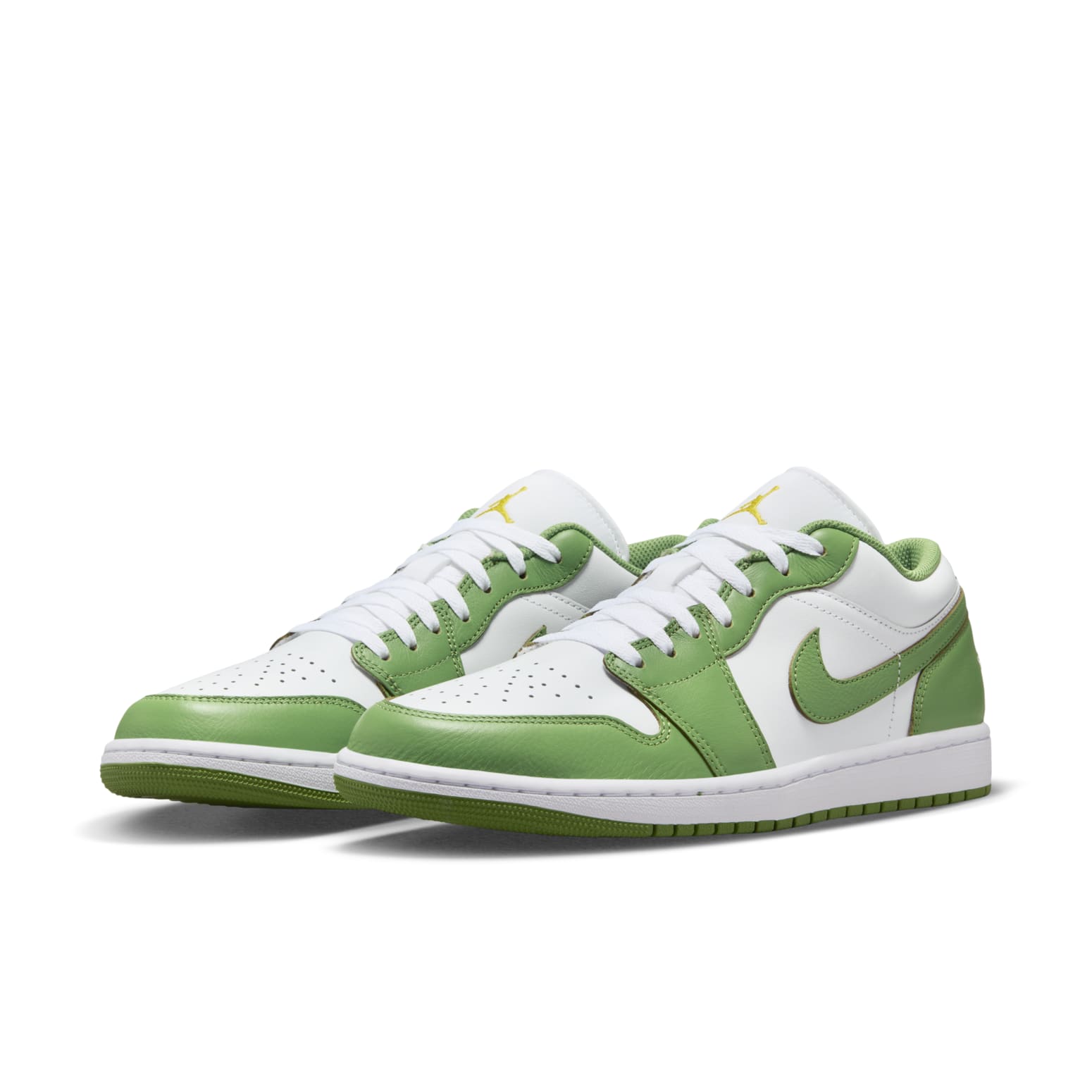 Air Jordan 1 Low SE  Chlorophyll - Air Jordan 1 Low SE  Chlorophyll - Yeezy Boost 350