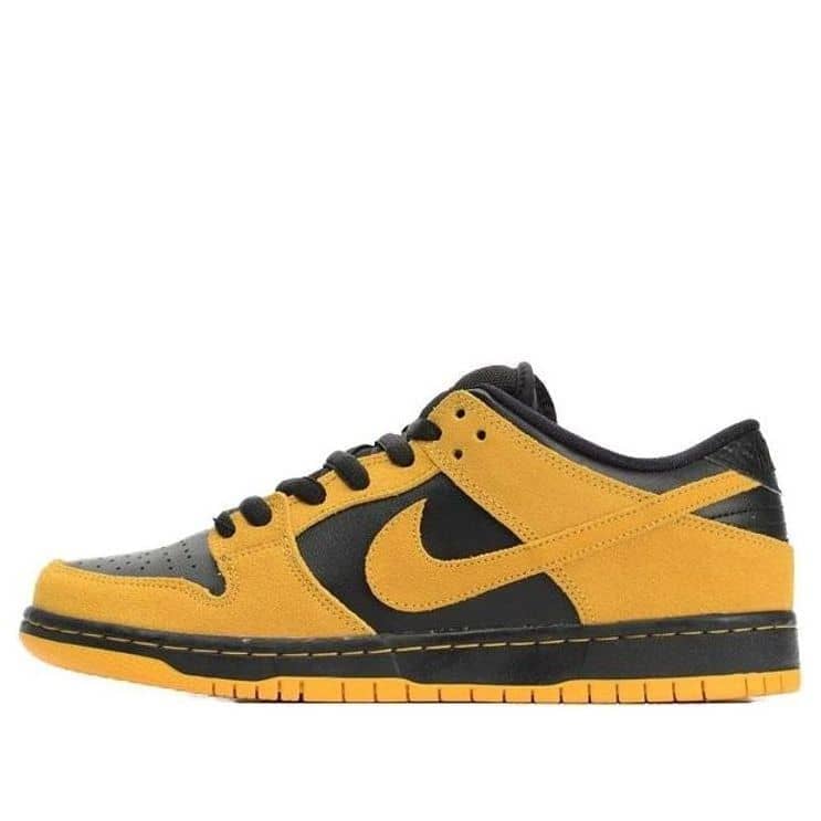 Nike SB Dunk Low Pro  Iowa - Nike SB Dunk Low Pro  Iowa - Yeezy Boost 350