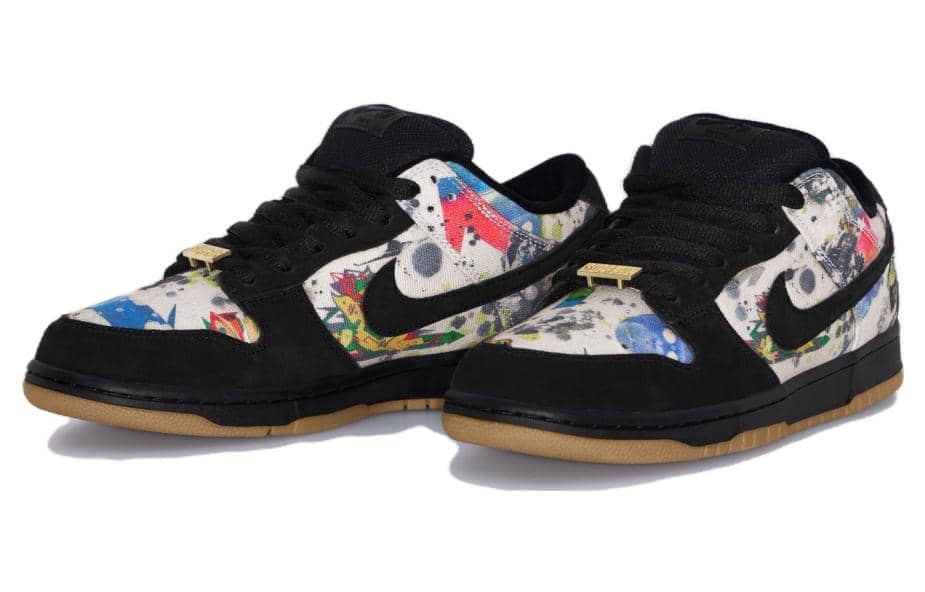 Nike x Supreme SB Dunk Low  Rammellzee - Nike x Supreme SB Dunk Low  Rammellzee - Yeezy Boost 350