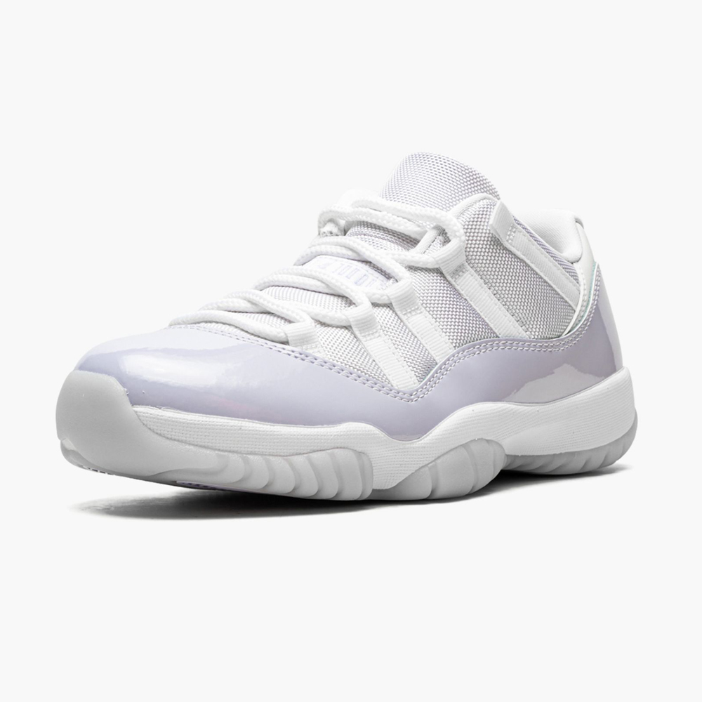 AIR JORDAN 11 LOW WMNS “PURE VIOLET” - AIR JORDAN 11 LOW WMNS “PURE VIOLET” - Yeezy Boost 350