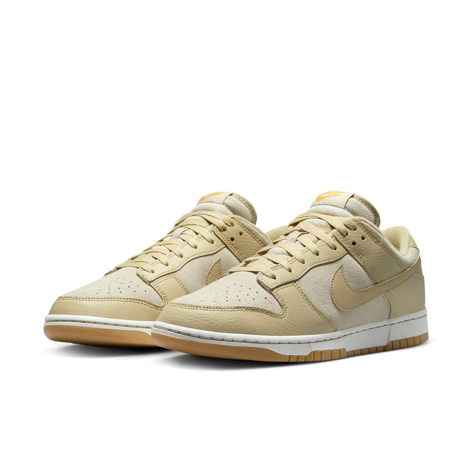 Nike Dunk Low  Khaki Gum - Nike Dunk Low  Khaki Gum - Yeezy Boost 350