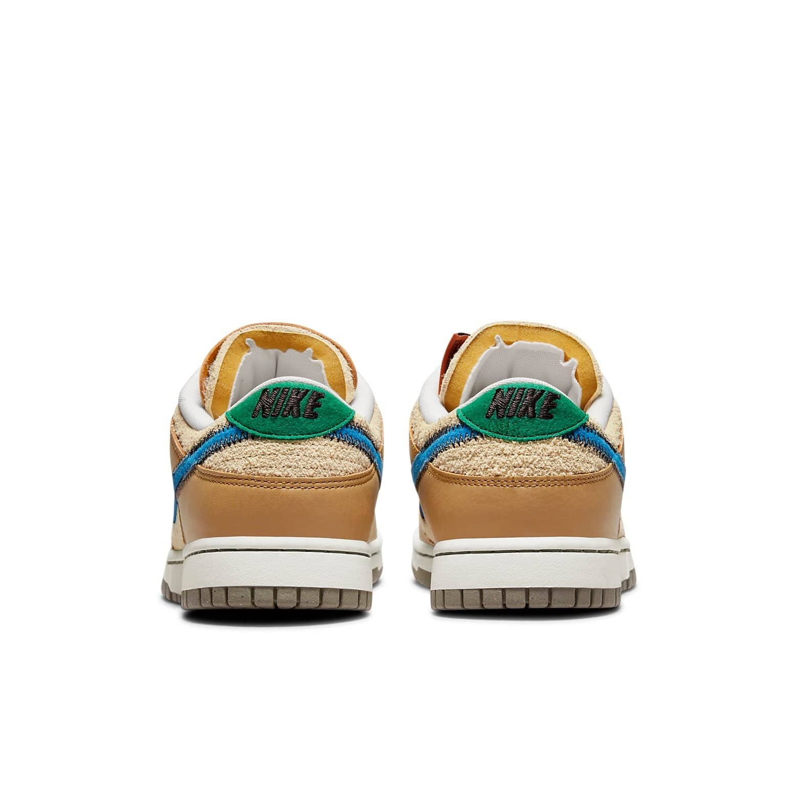 Nike size? x Dunk Low  Dark Driftwood - Nike size? x Dunk Low  Dark Driftwood - Yeezy Boost 350