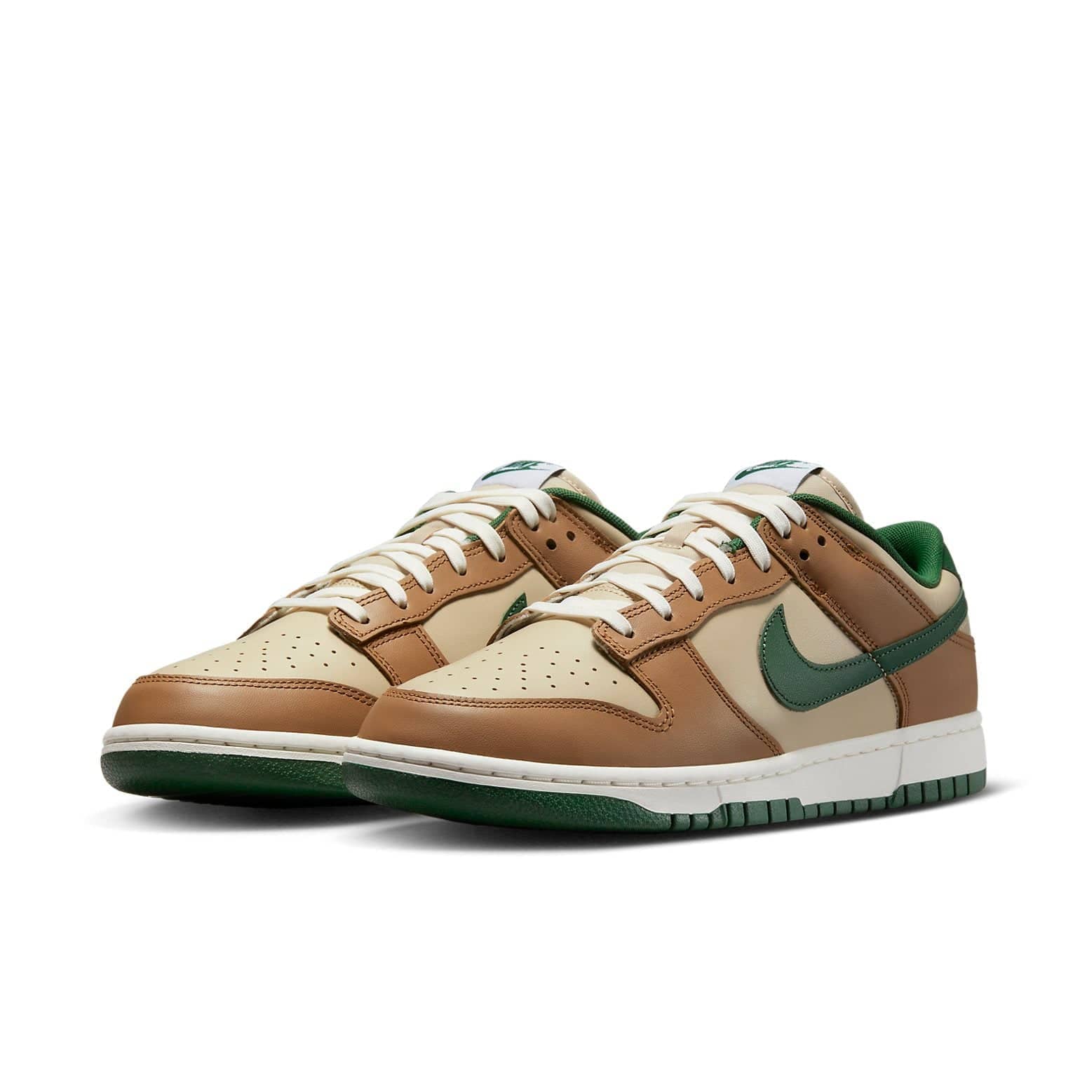 Nike Dunk Low  Rattan Canyon Green - Nike Dunk Low  Rattan Canyon Green - Yeezy Boost 350