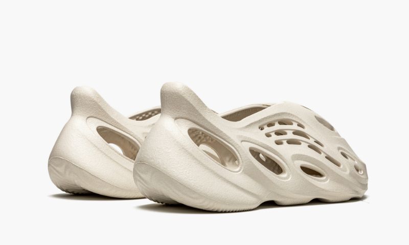 YZY Foam RNNR Ararat - YZY Foam RNNR Ararat - Yeezy Boost 350