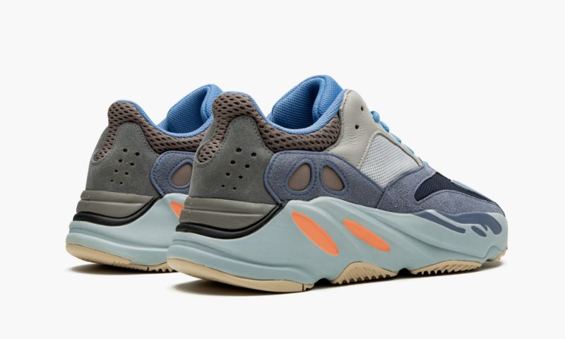 YZY Boost 700 Carbon Blue - YZY Boost 700 Carbon Blue - Yeezy Boost 350