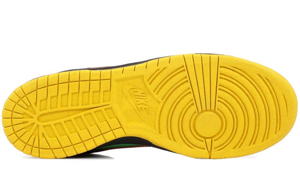 Nike Dunk Low Premium Sb  Black Bright Green - Nike Dunk Low Premium Sb  Black Bright Green - Yeezy Boost 350