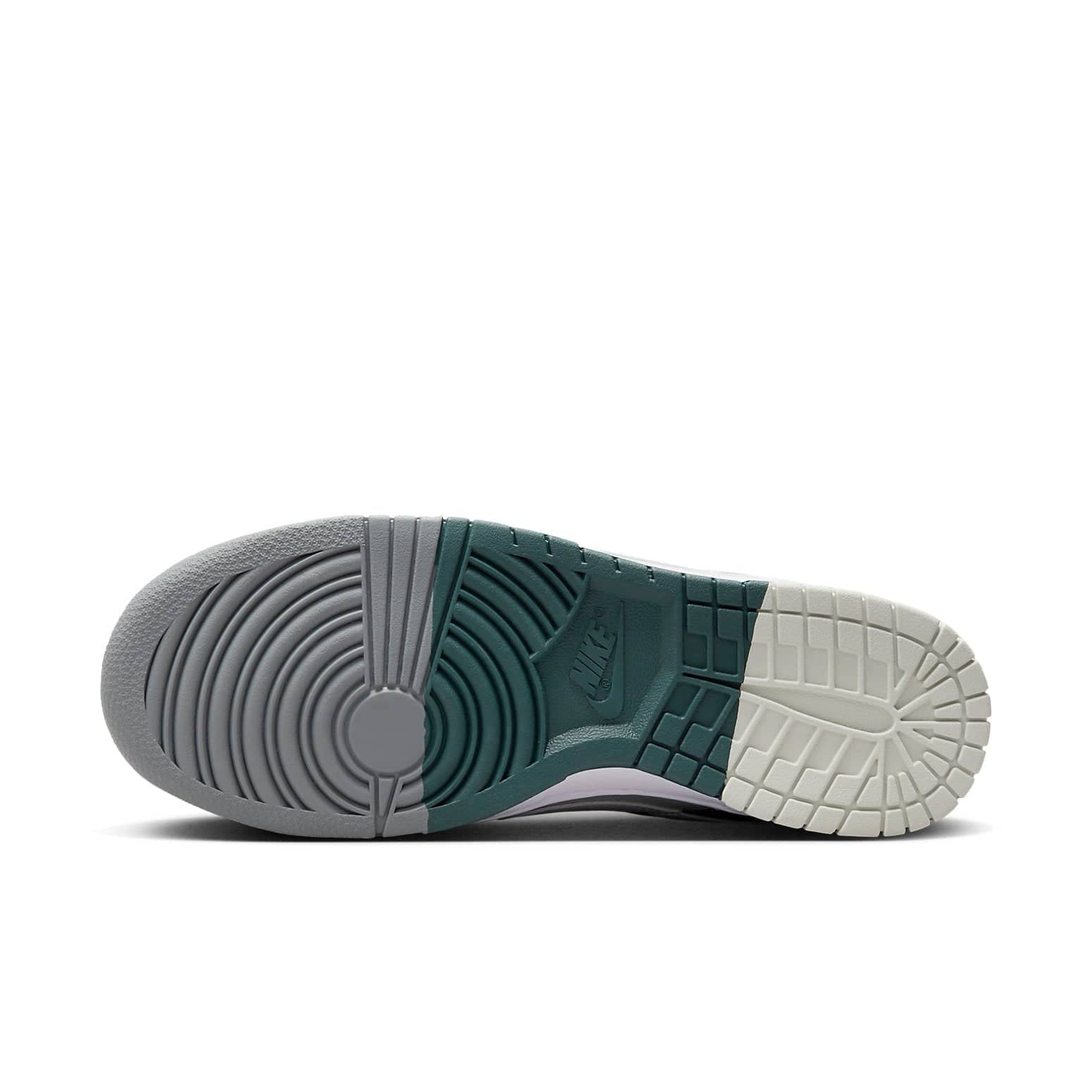 Nike Dunk Low  Remix - Nike Dunk Low  Remix - Yeezy Boost 350