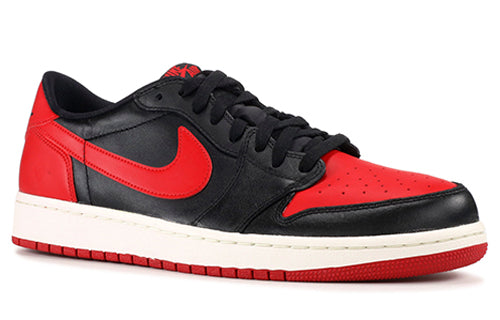 Air Jordan 1 Retro Low OG  Bred - Air Jordan 1 Retro Low OG  Bred - Yeezy Boost 350
