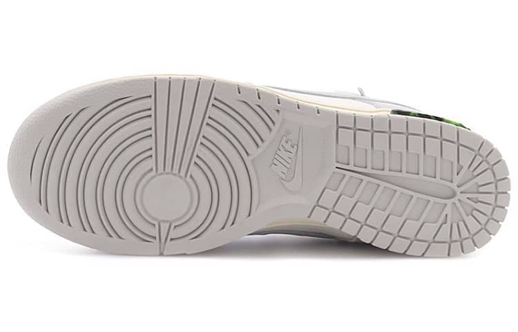 Nike x Off-White Dunk Low  Lot 47 of 50 - Nike x Off-White Dunk Low  Lot 47 of 50 - Yeezy Boost 350