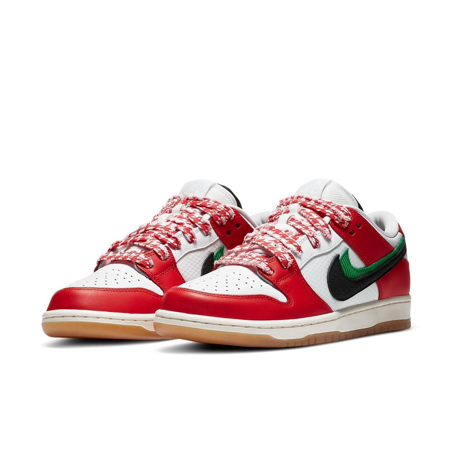 Nike x Frame Skate SB Dunk Low  Habibi - Nike x Frame Skate SB Dunk Low  Habibi - Yeezy Boost 350