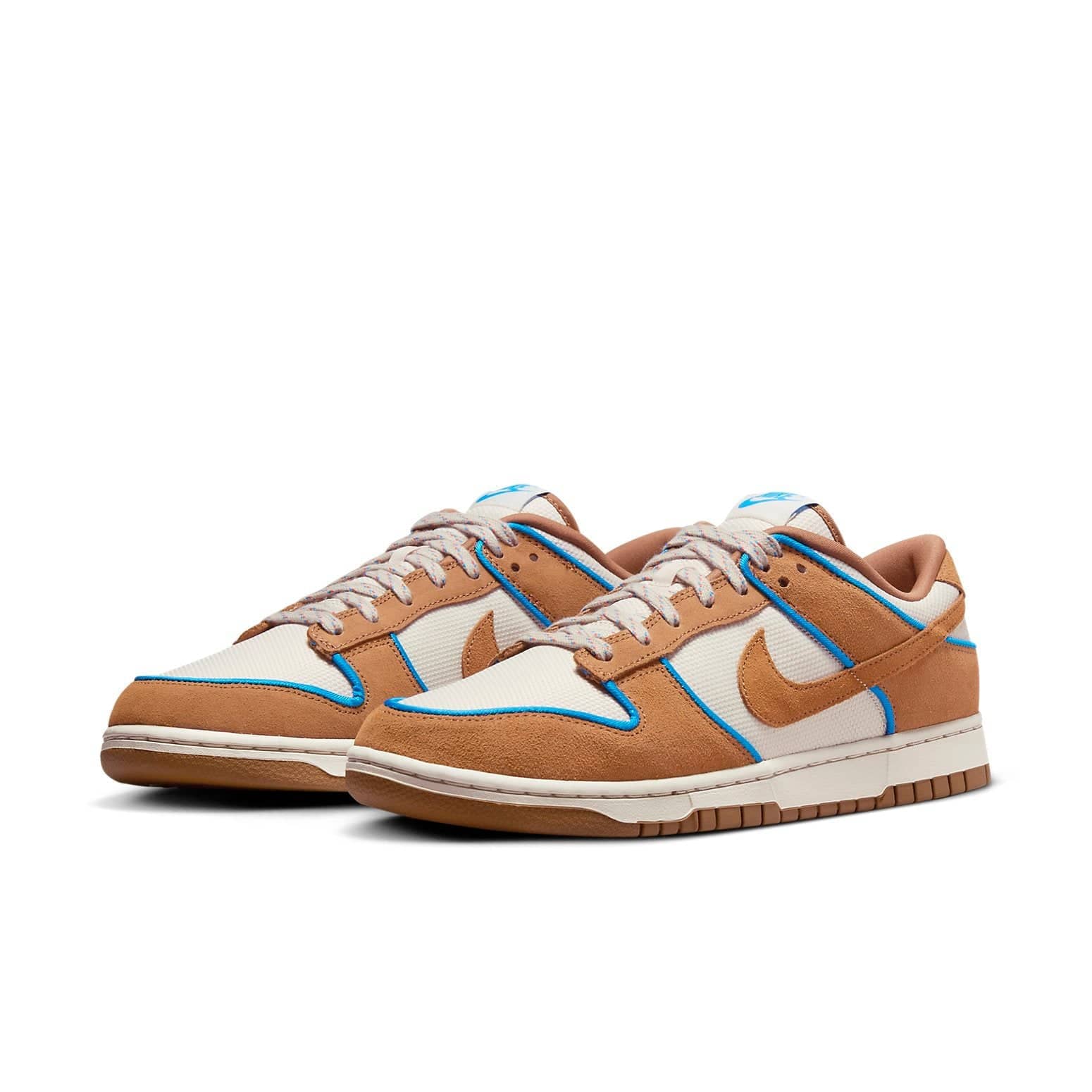 Nike Dunk Low  Light British Tan - Nike Dunk Low  Light British Tan - Yeezy Boost 350